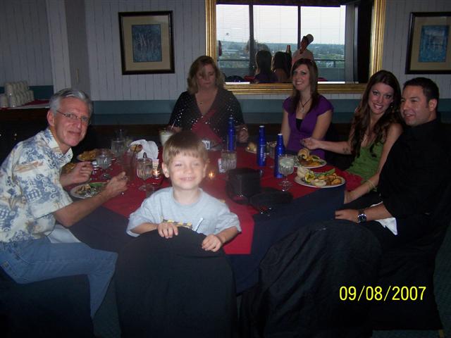 618x457 pixels (45K)