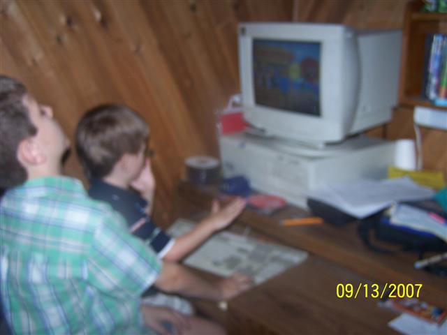 618x457 pixels (32K)