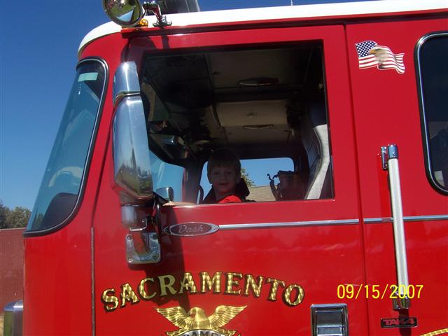 618x457 pixels (48K)