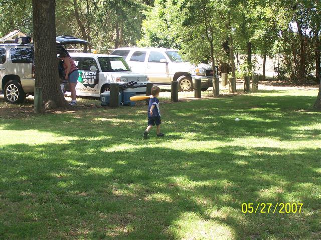 618x457 pixels (94K)